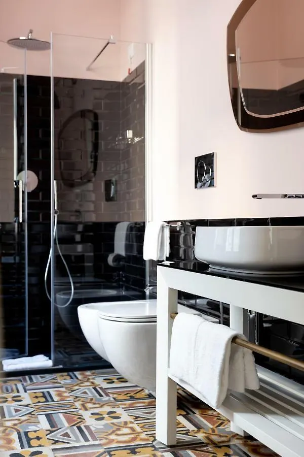 Parisii Luxury Relais Rome Bed & Breakfast 2*,  Italy